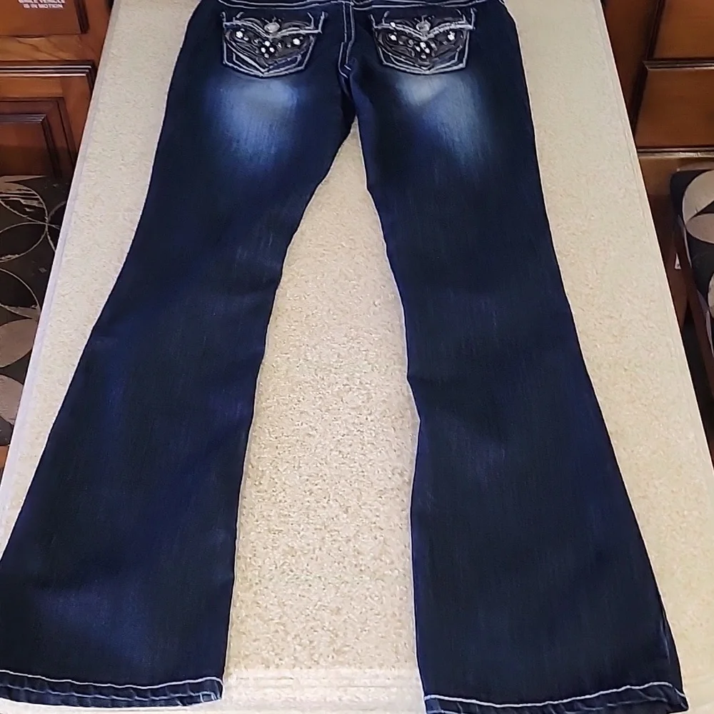 NWOT Twentyone Black by Rue 21 Bling Boot Cut Jeans Size 3/4 - Picture 13 of 13